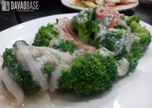 broccoli with crabmeat