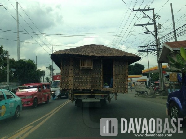 Mobile Bahay kubo spotted along Ulas